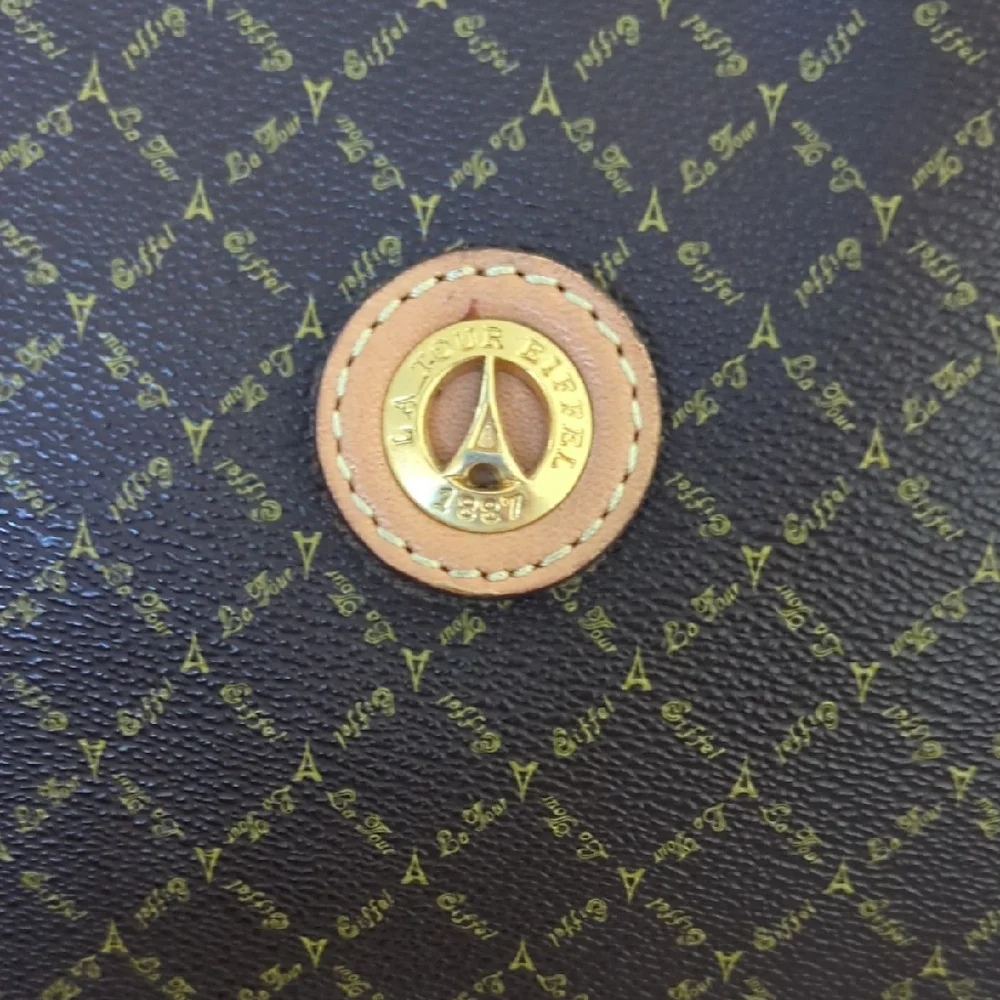 Brown And Tan Leather Patterned Handbag - Picture 4 of 13